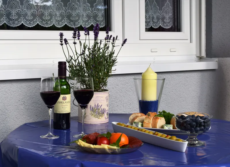Ferienwohnungen am Jakobsweg - Terrasse Ambiente